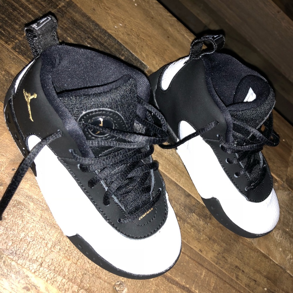 Jordan jumpman sneakers for toddlers